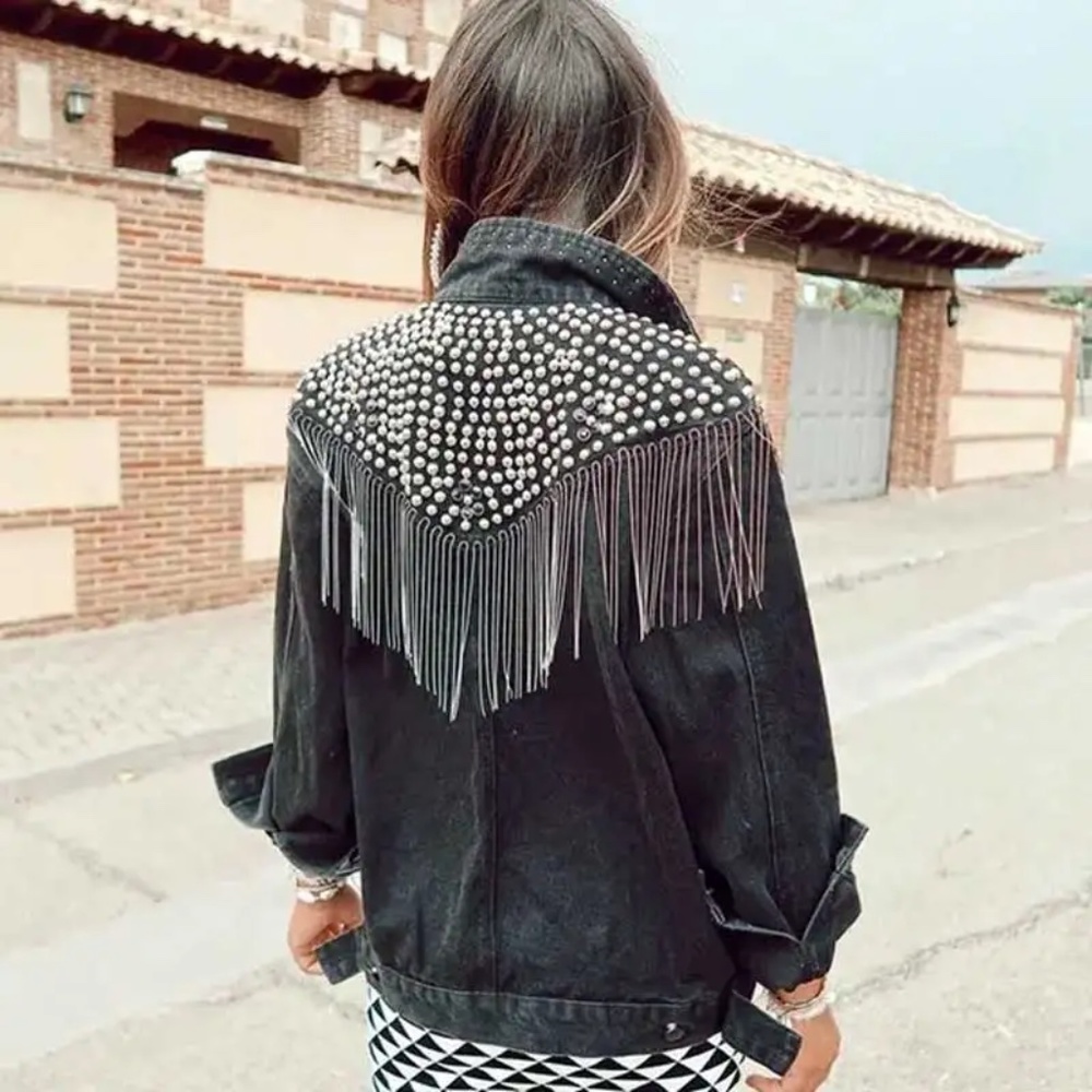 Western Vintage Wash Denim Studded Fringe Jean Jacket - Picture 2 of 16